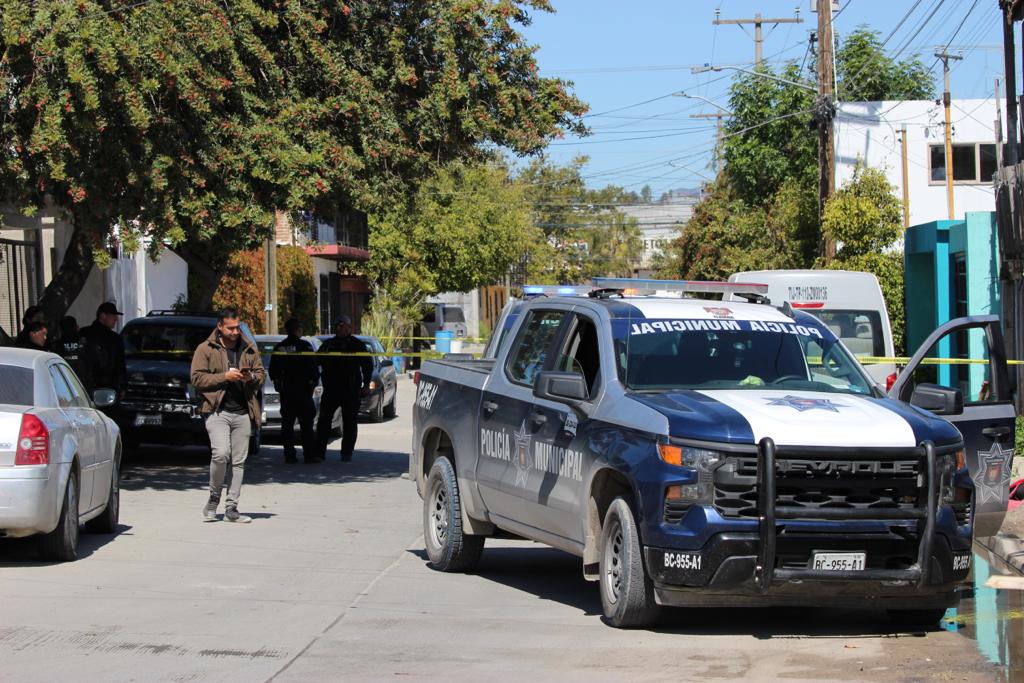 Mujer es asesinada a balazos